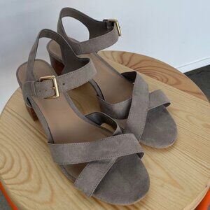 14th & Union Beige Heels